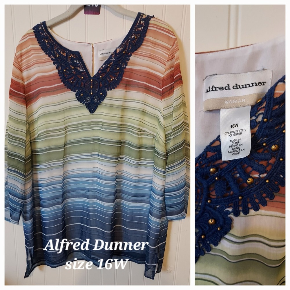 Alfred Dunner 16W Striped Blouse Crochet Lace Neckline Colorful Top